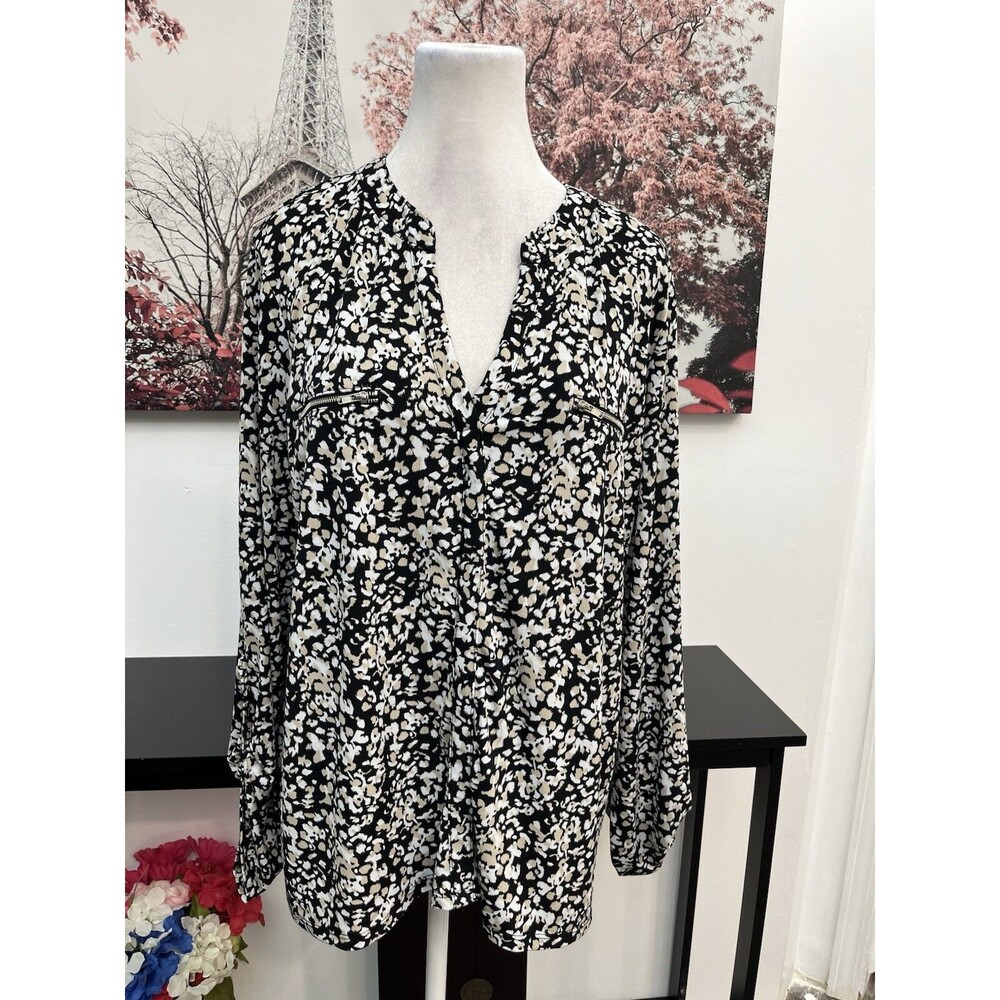 NY Collection Women  L Blouse Black White Abstract Long Sleeve V-Neck Zip Pocket
